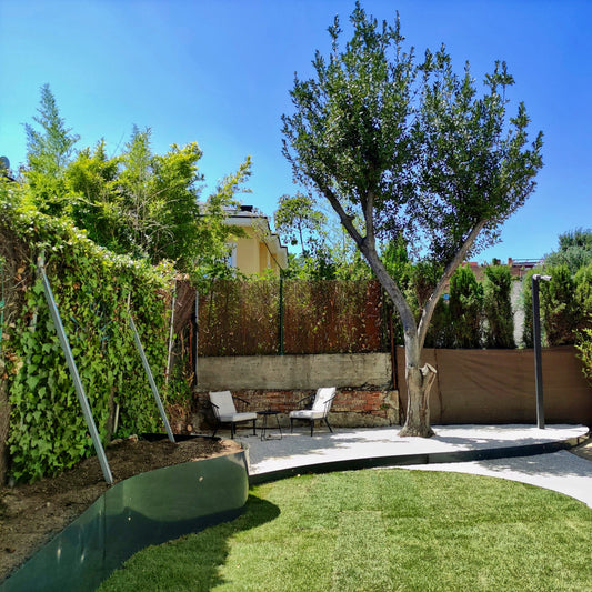 Borduras de Acero Galvanizado: Elegancia y Durabilidad para tu Jardín